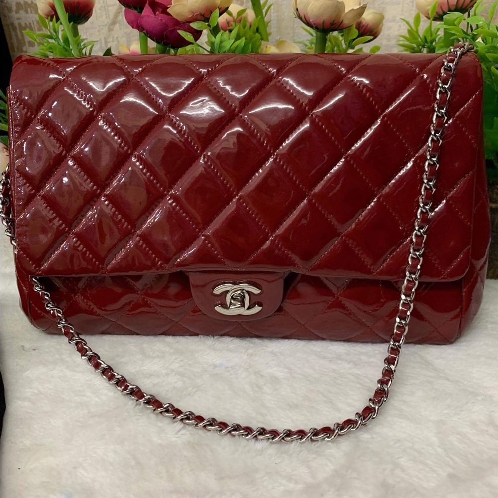 CHANEL SINGLE FLAP PATENT MED SHW VGUC FIRM SALE!!